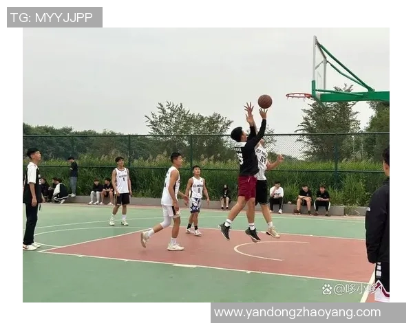 推动体育课程建设提升学生综合素质与健康水平的探索与实践
